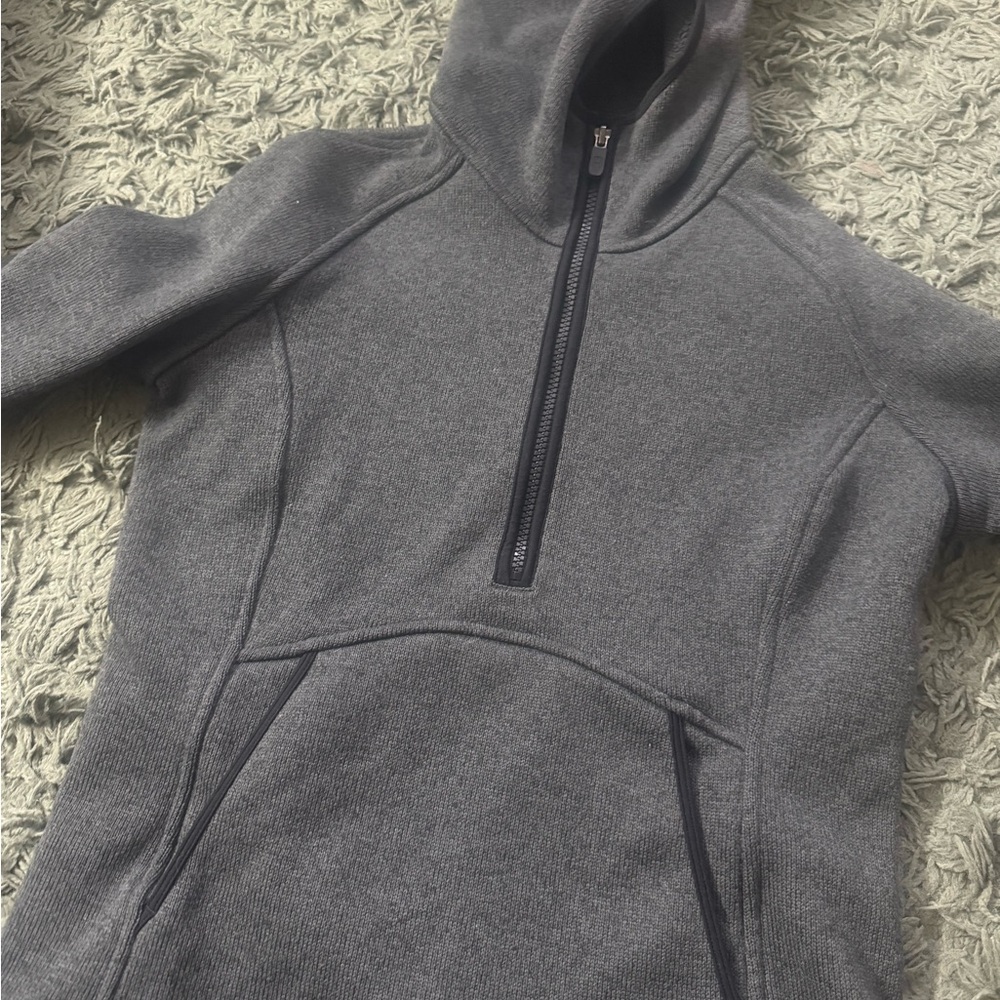 Lululemon women’s Half-Zip Sweater